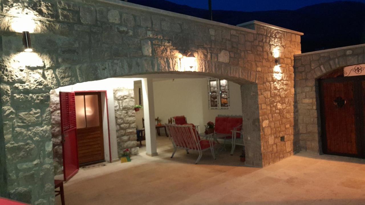 Вілла Stone House In Buljarica Petrovac Екстер'єр фото