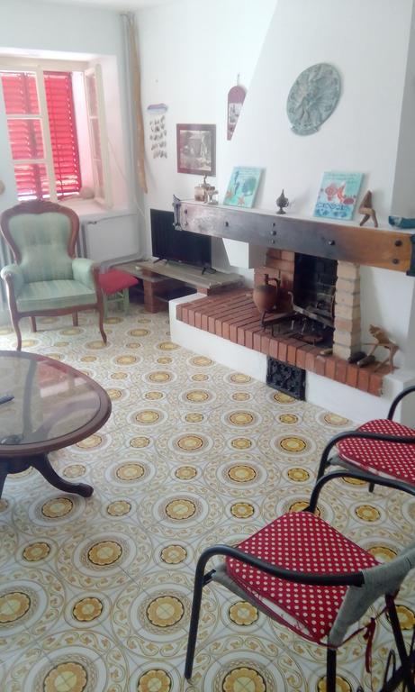 Вілла Stone House In Buljarica Petrovac Екстер'єр фото