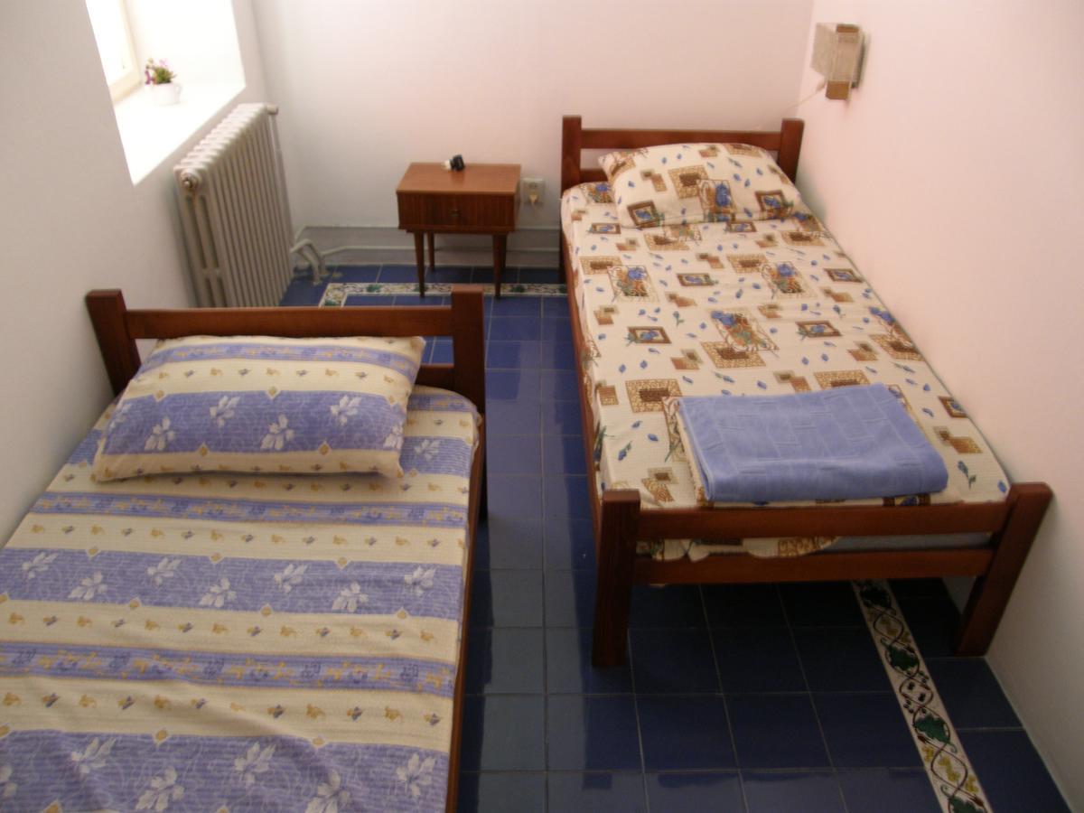 Вілла Stone House In Buljarica Petrovac Екстер'єр фото